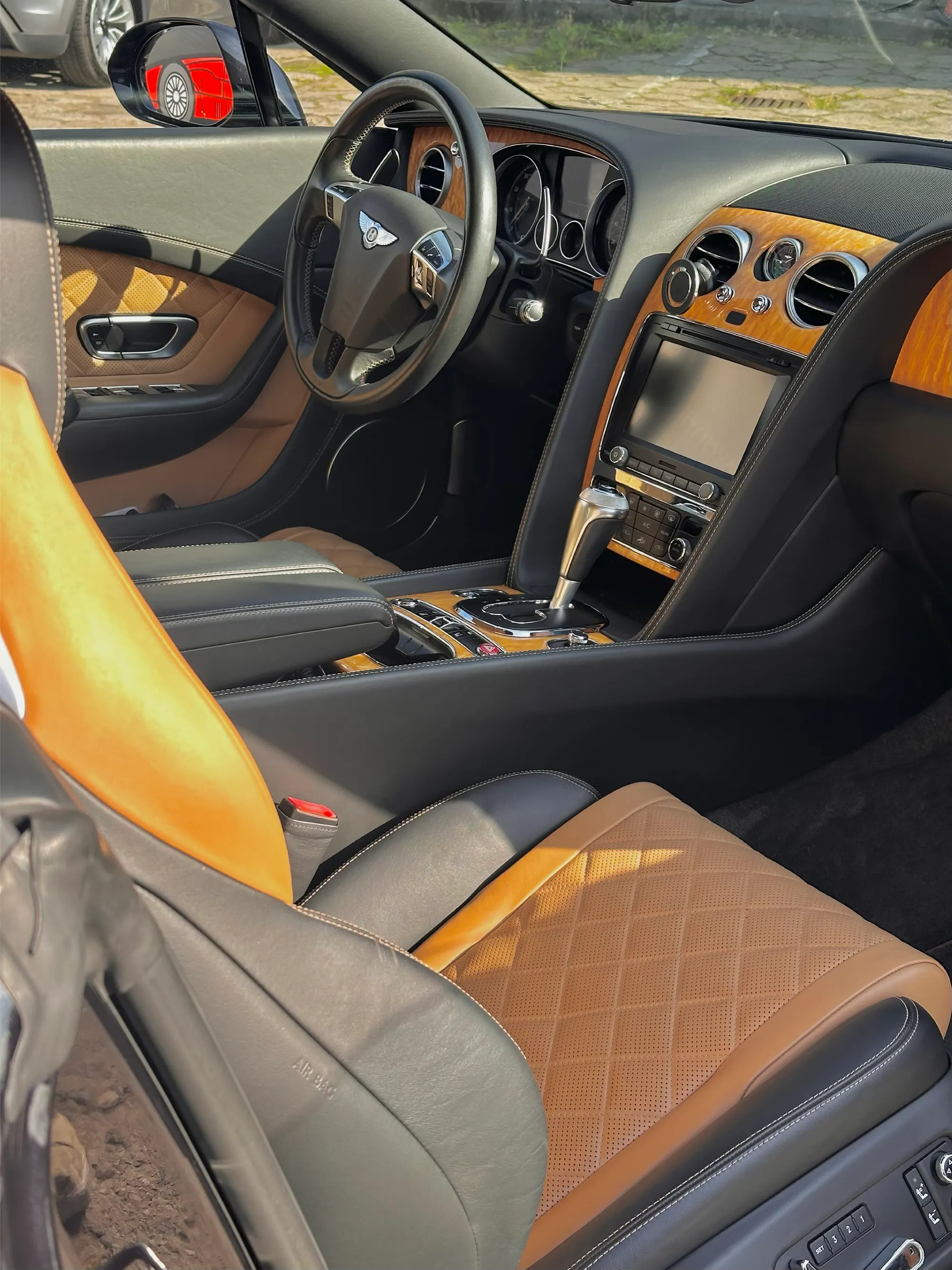 Bentley Continental — zdjęcie 5