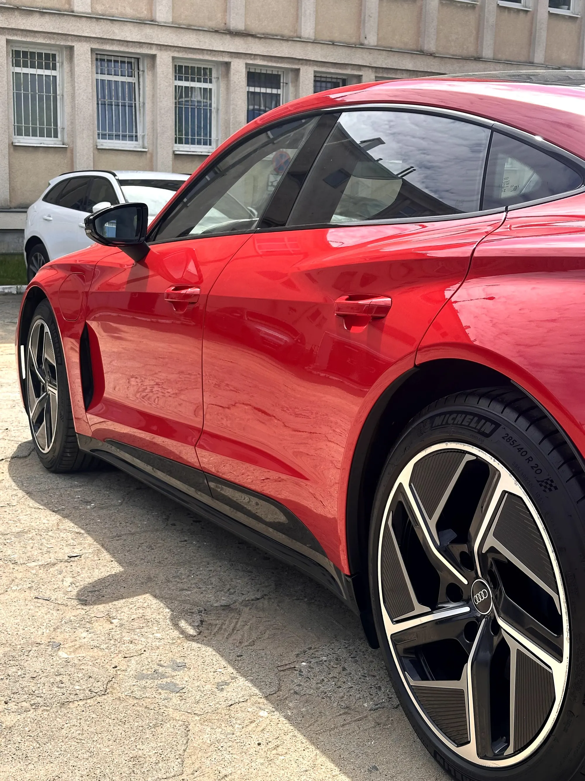 Audi Etron GT — zdjęcie 3
