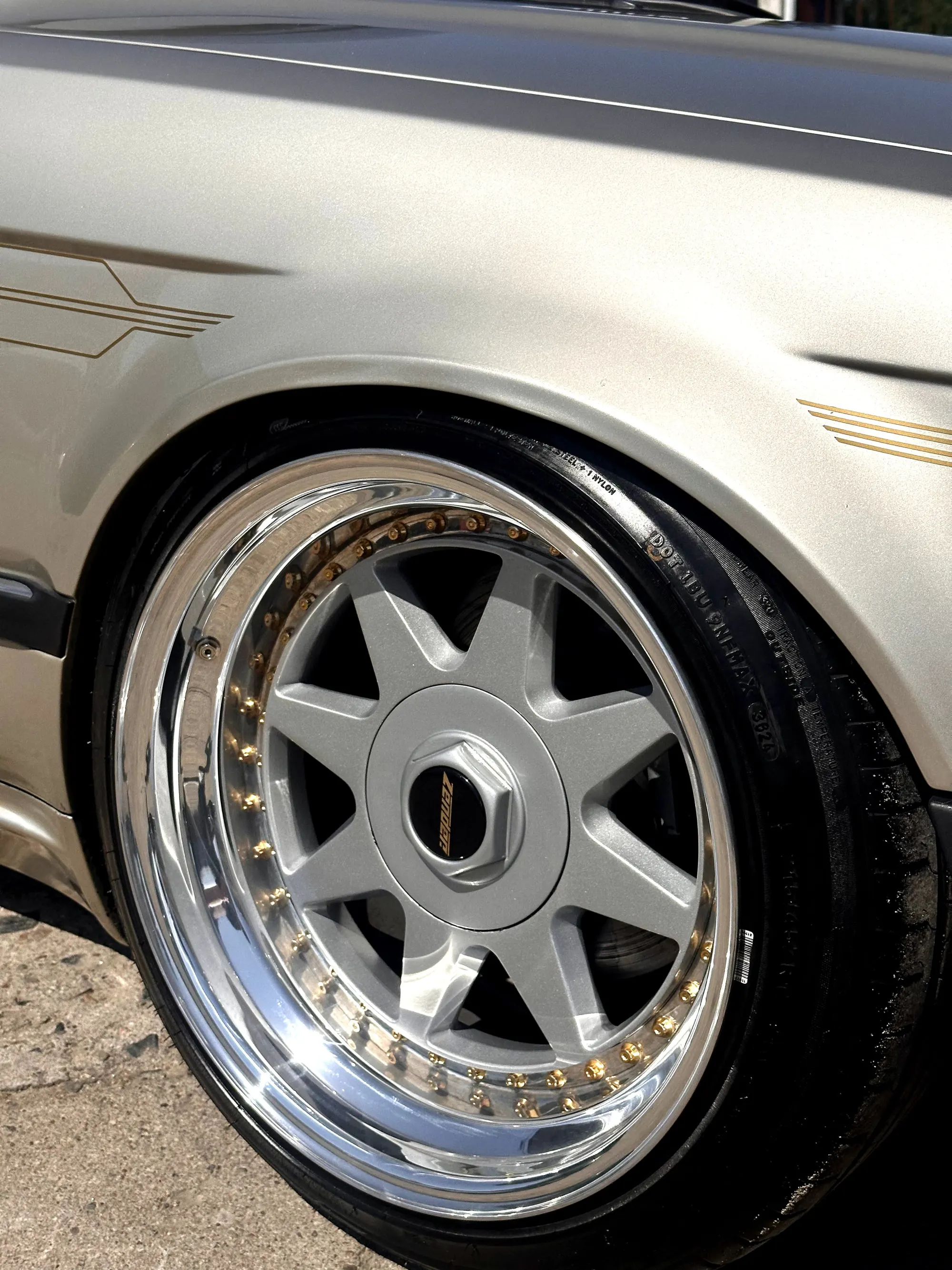BMW E32 Alpina — zdjęcie 5