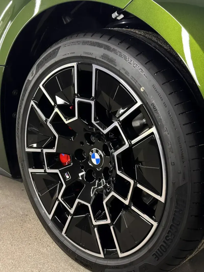 BMW i4 — zdjęcie 3